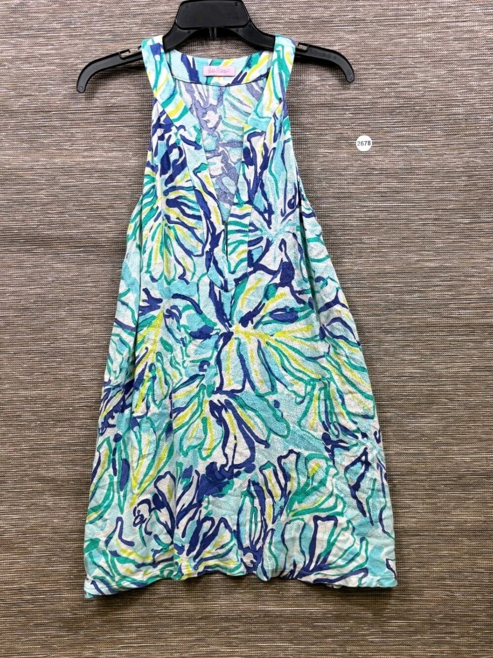Lilly Pulitzer Archelle Stay Racerback Swing Dress Size M Blue Floral V-Neck